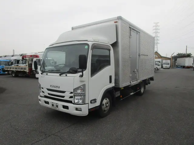 いすゞ エルフ 2RG-NPR88AN(2WD)の写真1