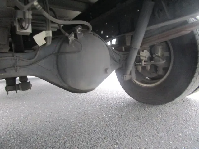 いすゞ エルフ 2RG-NPR88AN(2WD)の写真34
