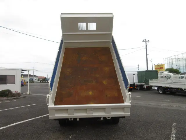 いすゞ フォワード 2PG-FRR90S1(2WD)の写真11