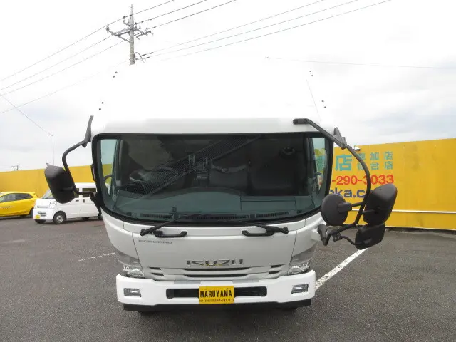 いすゞ フォワード 2PG-FRR90S1(2WD)の写真12