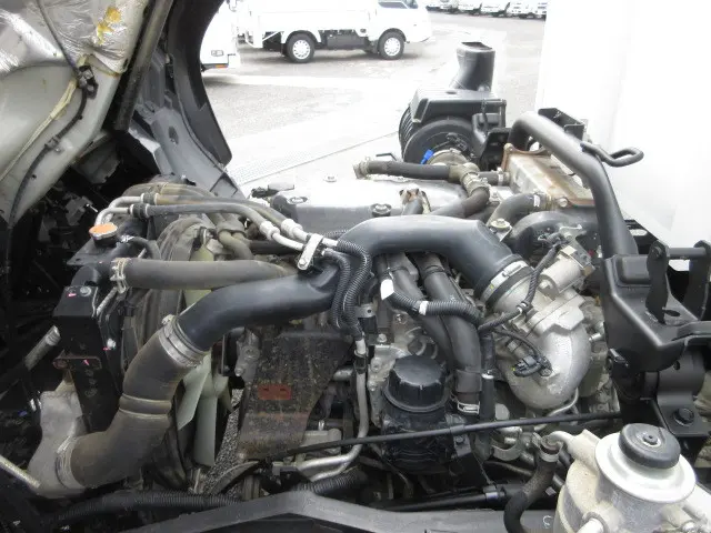 いすゞ フォワード 2PG-FRR90S1(2WD)の写真22