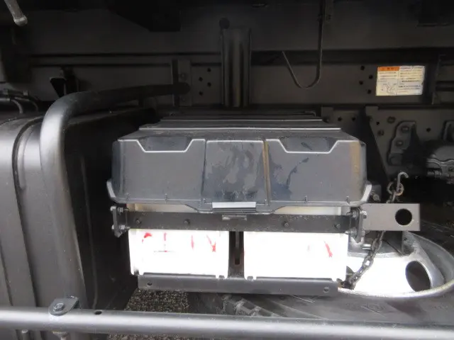 いすゞ フォワード 2PG-FRR90S1(2WD)の写真34