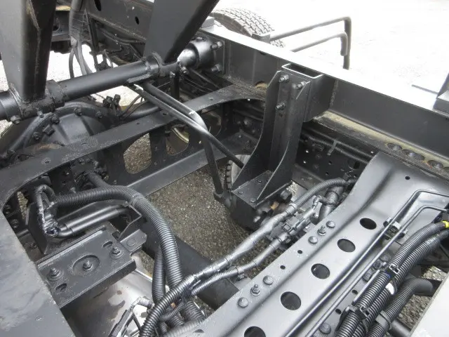 いすゞ フォワード 2PG-FRR90S1(2WD)の写真41