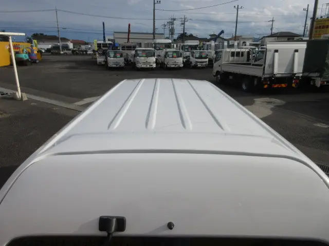 マツダ ボンゴバン DBF-SLP2M(4WD)の写真9