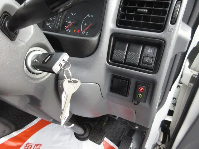 マツダ ボンゴバン DBF-SLP2M(4WD)の写真14