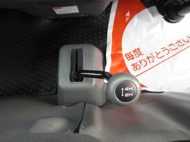 マツダ ボンゴバン DBF-SLP2M(4WD)の写真15