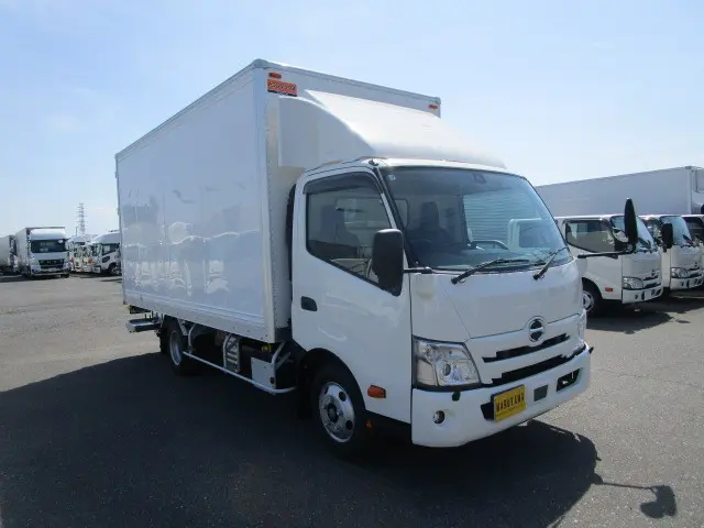日野 デュトロ 2RG-XZU710M(2WD)の写真2