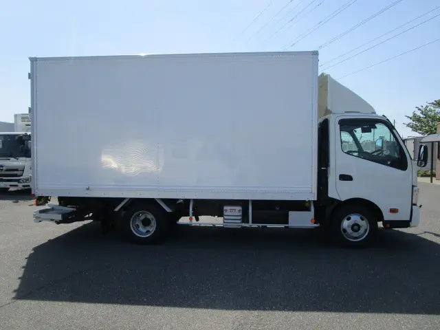 日野 デュトロ 2RG-XZU710M(2WD)の写真6