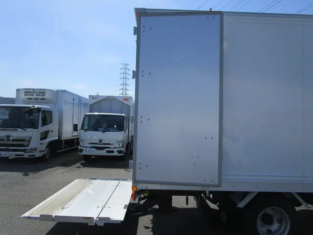 日野 デュトロ 2RG-XZU710M(2WD)の写真8