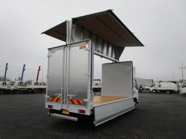 日野 デュトロ 2WG-XZU713N(2WD)の写真8