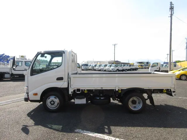 日野 デュトロ 2WG-XZU606M(2WD)の写真5