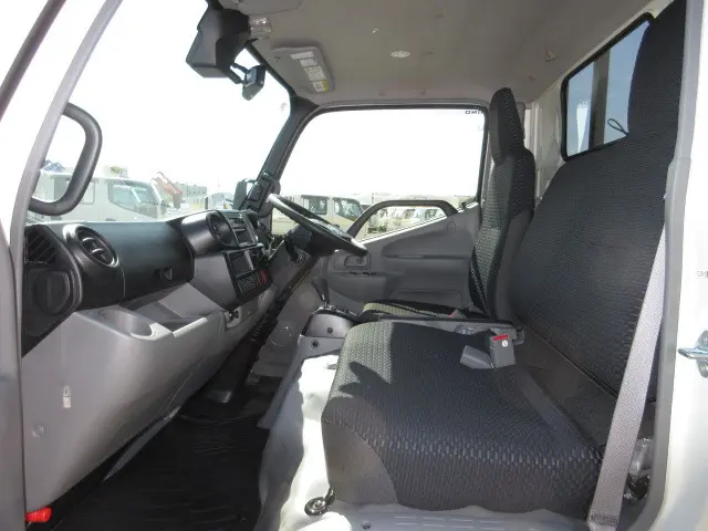 日野 デュトロ 2WG-XZU606M(2WD)の写真25