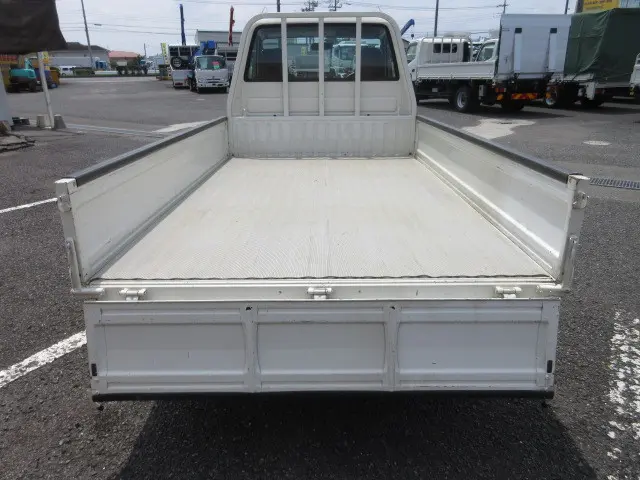 トヨタ タウンエーストラック GK-KM75(2WD)の写真8