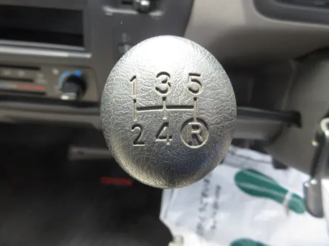 トヨタ タウンエーストラック GK-KM75(2WD)の写真16