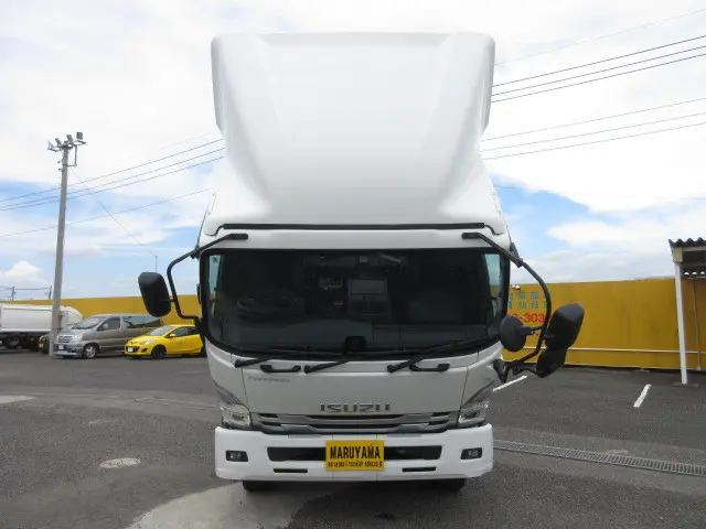 いすゞ フォワード 2RG-FTR90V2(2WD)の写真18