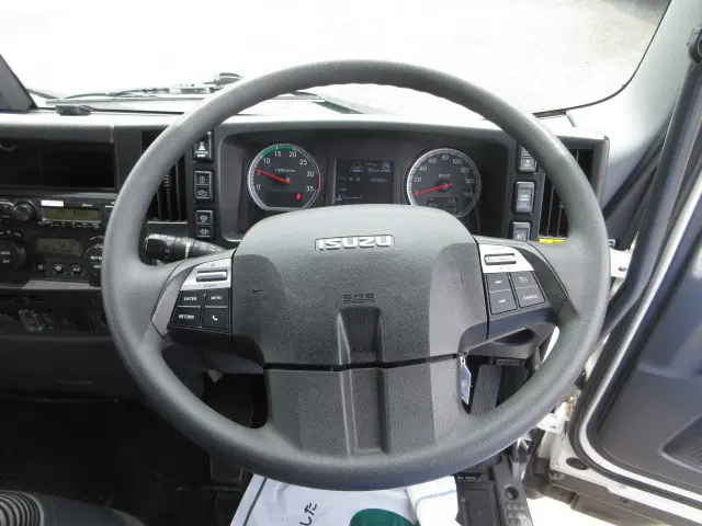 いすゞ フォワード 2RG-FTR90V2(2WD)の写真21