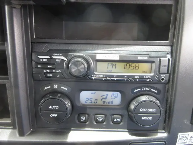 いすゞ フォワード 2RG-FTR90V2(2WD)の写真24