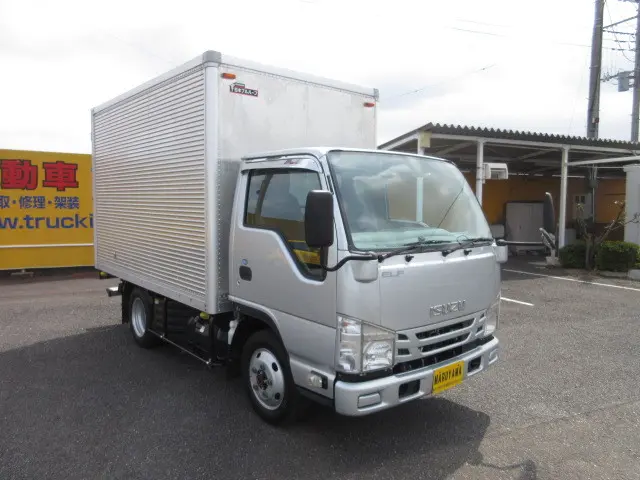 いすゞ エルフ TRG-NHS85AN(4WD)の写真2