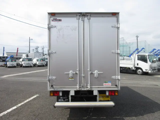 いすゞ エルフ TRG-NHS85AN(4WD)の写真7