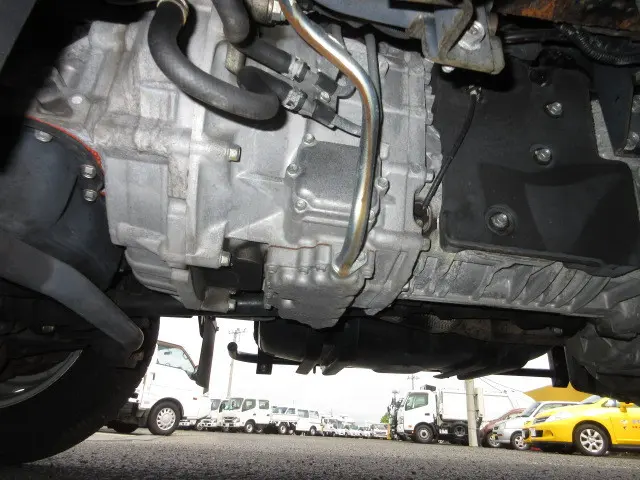 いすゞ エルフ TRG-NHS85AN(4WD)の写真23