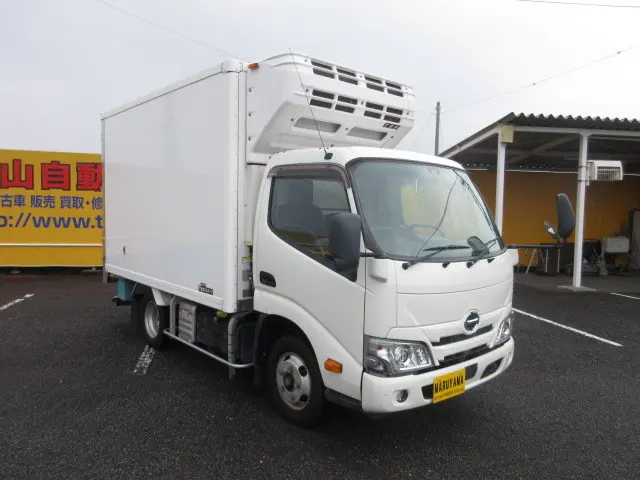 日野 デュトロ 2RG-XZC605M(2WD)の写真2
