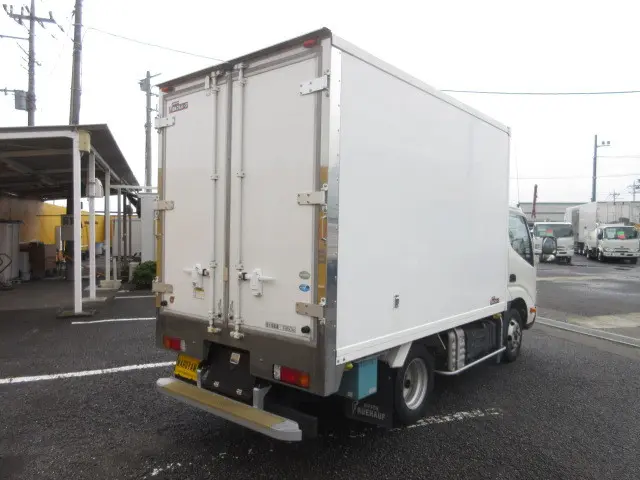 日野 デュトロ 2RG-XZC605M(2WD)の写真4