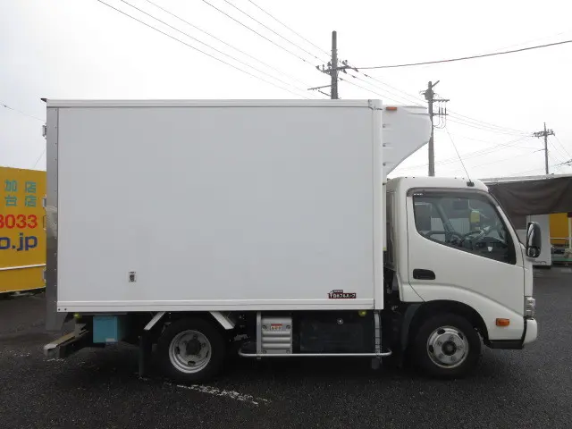 日野 デュトロ 2RG-XZC605M(2WD)の写真6