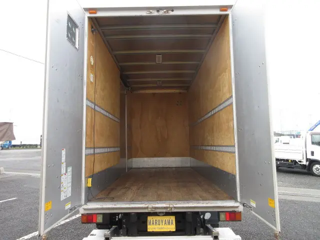 三菱 キャンター TPG-FEA50(2WD)の写真11
