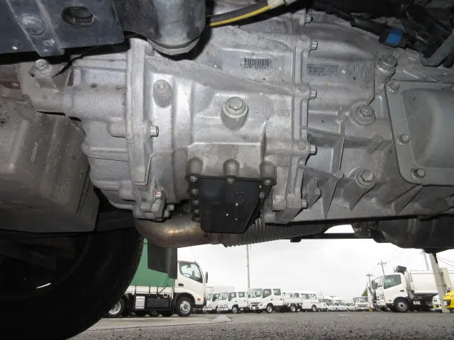 三菱 キャンター TPG-FEA50(2WD)の写真37