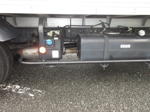 三菱 キャンター TPG-FEA50(2WD)の写真41
