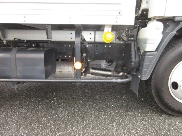 三菱 キャンター TPG-FEA50(2WD)の写真44