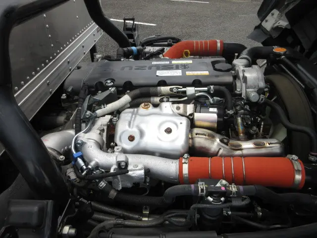 いすゞ エルフ 2RG-NPR88AN(2WD)の写真36