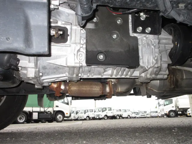 いすゞ エルフ 2RG-NPR88AN(2WD)の写真38