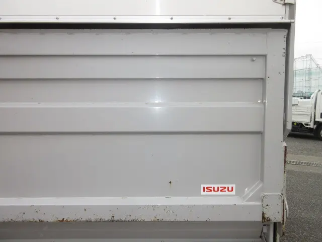 いすゞ エルフ 2RG-NPR88AN(2WD)の写真48
