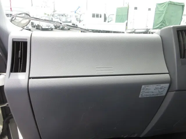 いすゞ エルフ TPG-NPS85AR(4WD)の写真21