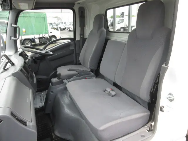 いすゞ エルフ TPG-NPS85AR(4WD)の写真22
