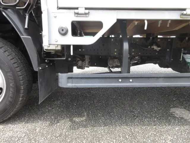 いすゞ エルフ TPG-NPS85AR(4WD)の写真35