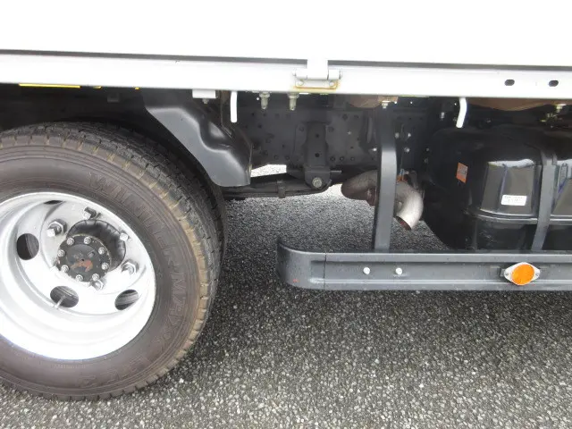 いすゞ エルフ TPG-NPS85AR(4WD)の写真40