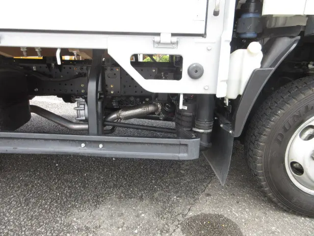 いすゞ エルフ TPG-NPS85AR(4WD)の写真42