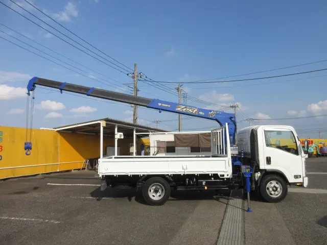 いすゞ エルフ 2RG-NPR88YN(2WD)の写真14