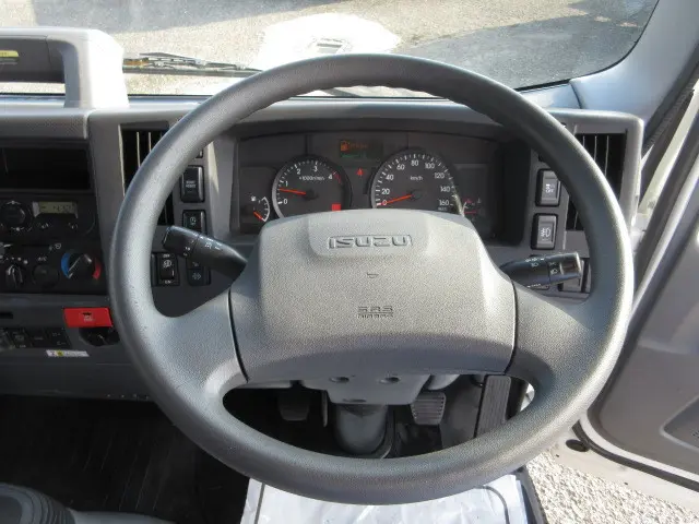 いすゞ エルフ 2RG-NPR88YN(2WD)の写真19
