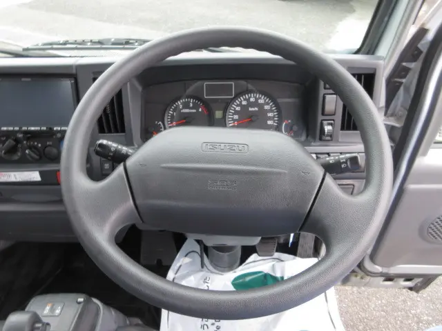 いすゞ エルフ BKG-NHR85A(2WD)の写真14
