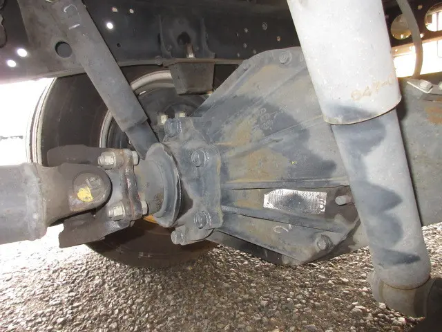 いすゞ エルフ BKG-NHR85A(2WD)の写真34