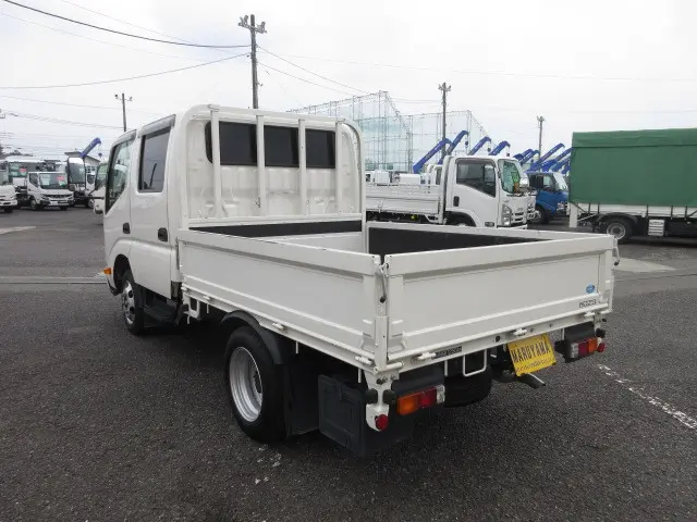 トヨタ ダイナ 2DG-GDY281(4WD)の写真3