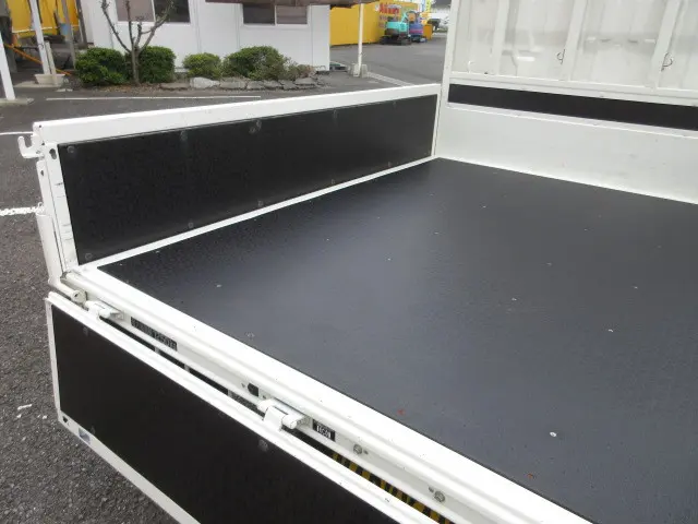 トヨタ ダイナ 2DG-GDY281(4WD)の写真9