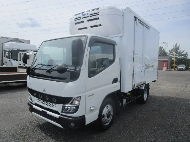 三菱 キャンター 2RG-FBAV0(2WD)の写真1