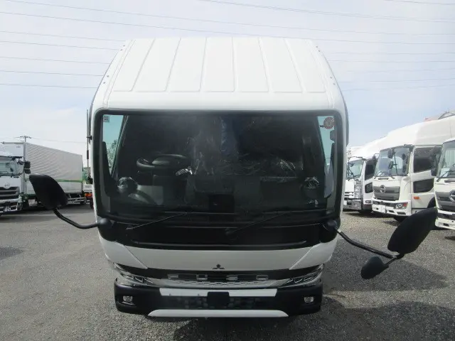 三菱 キャンター 2RG-FBAV0(2WD)の写真19