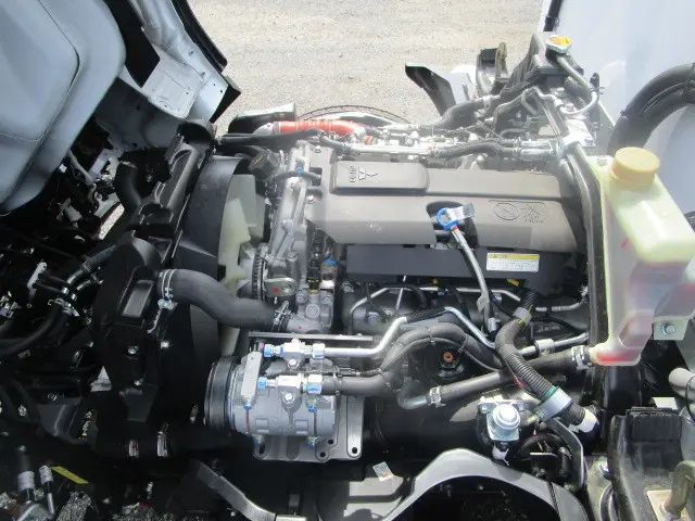 三菱 キャンター 2RG-FBAV0(2WD)の写真20