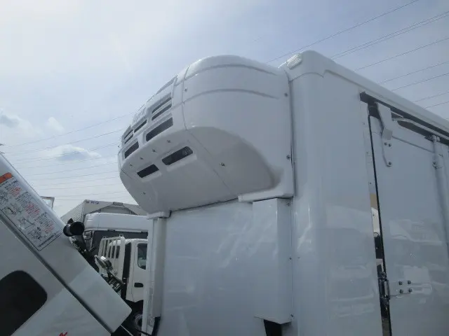 三菱 キャンター 2RG-FBAV0(2WD)の写真32