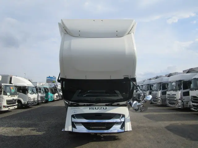 いすゞ ギガ 2PG-CYJ77D(8x4)の写真19